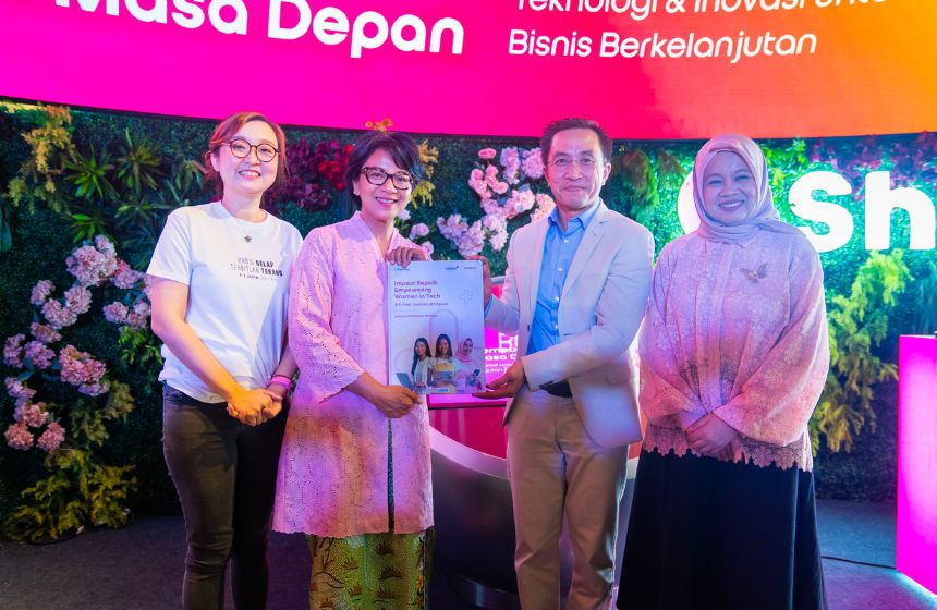 Indosat Dorong Inklusivitas Digital Perempuan Lewat SheHacks